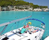 Beneteau 40 Relaxing in Emerald Bay 2