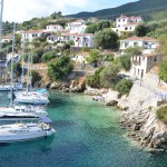 Anchored off the rocks at Kioni