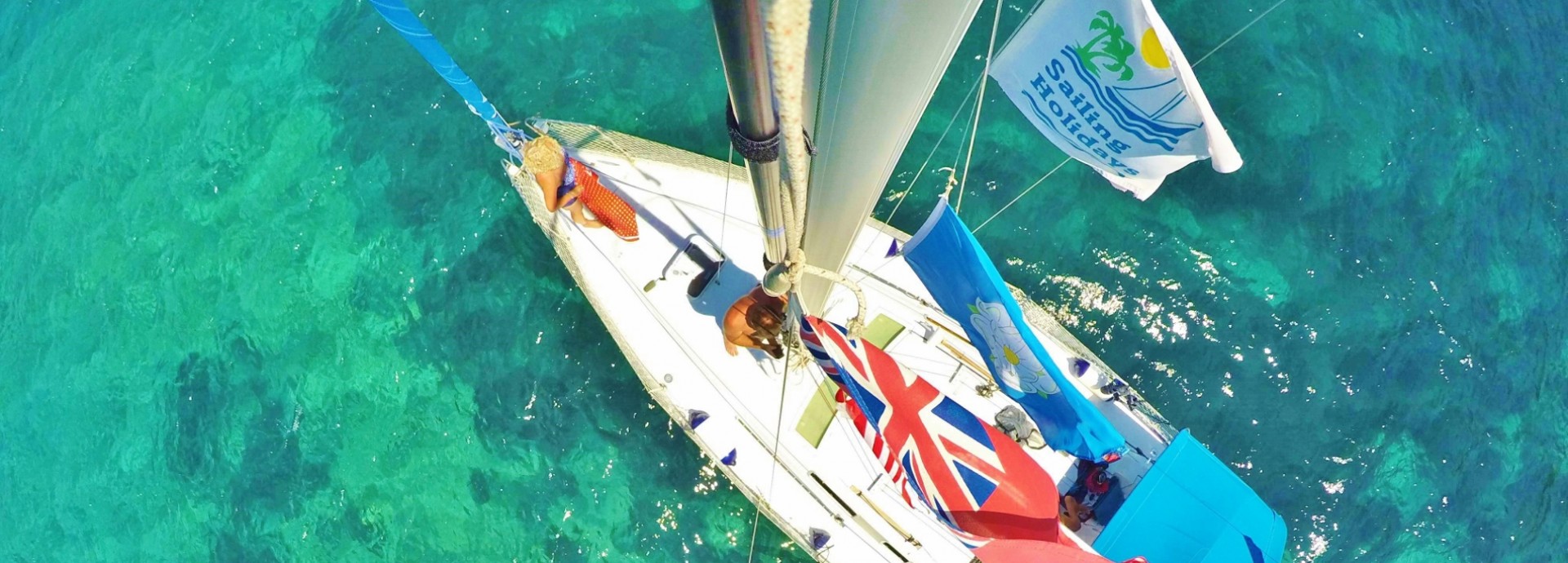 Beneteau 323 from above