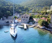 Moored up at Port Leone