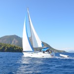 Beneteau 361 Sailing