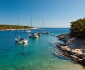 Yachts anchored in Pakleni Islands